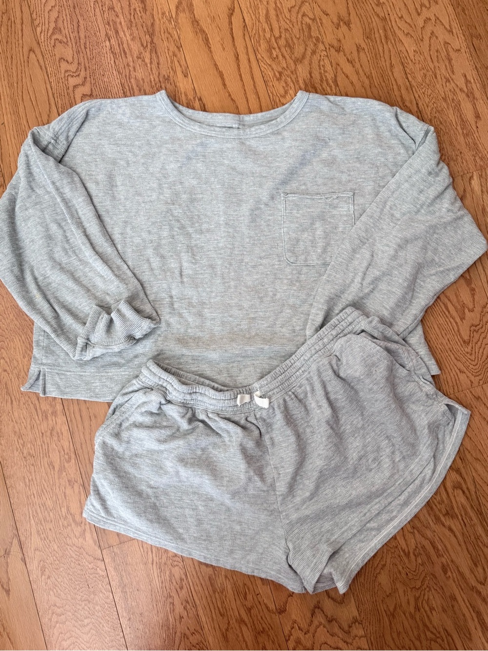 aerie Gray Long-Sleeve Top & Shorts Matching Set